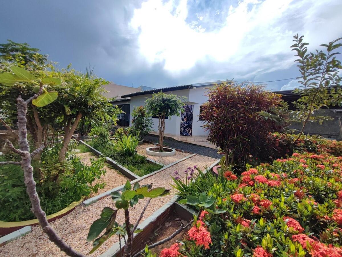 Quarto California Campo Novo do Parecis Zewnętrze zdjęcie